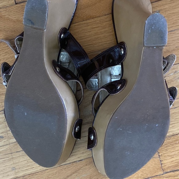 Guess by Marciano Wedge Size 9M - Picture 7 of 7